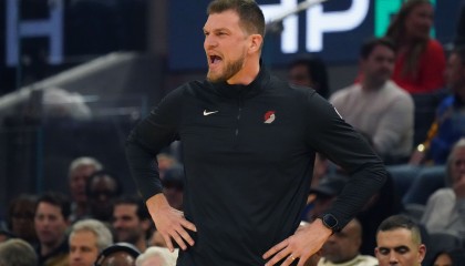 开云娱乐-斯普利特：几名球员赛前生病打点滴 我们没能找到所需能量