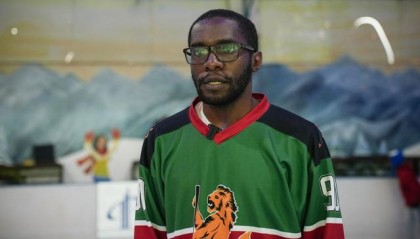 开云入口-肯尼亚“冰狮之心”在燃烧